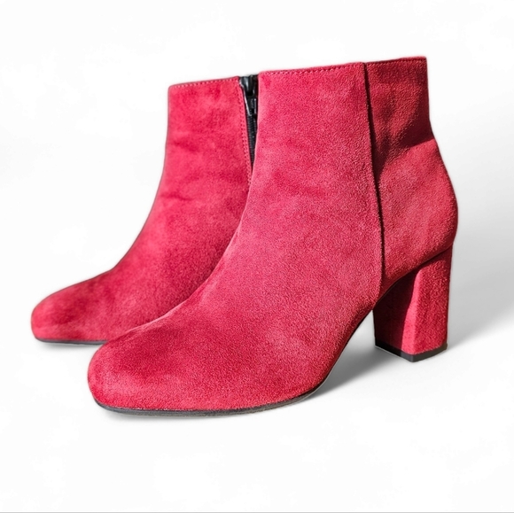 Eric Michael Arco Red Suede Chunky Heel Ankle Boots Size 36/5 - Picture 1 of 12